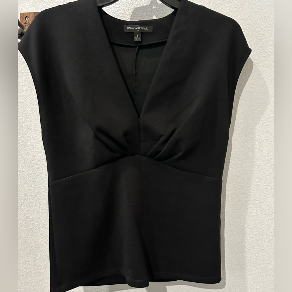Banana Republic Small Black Top